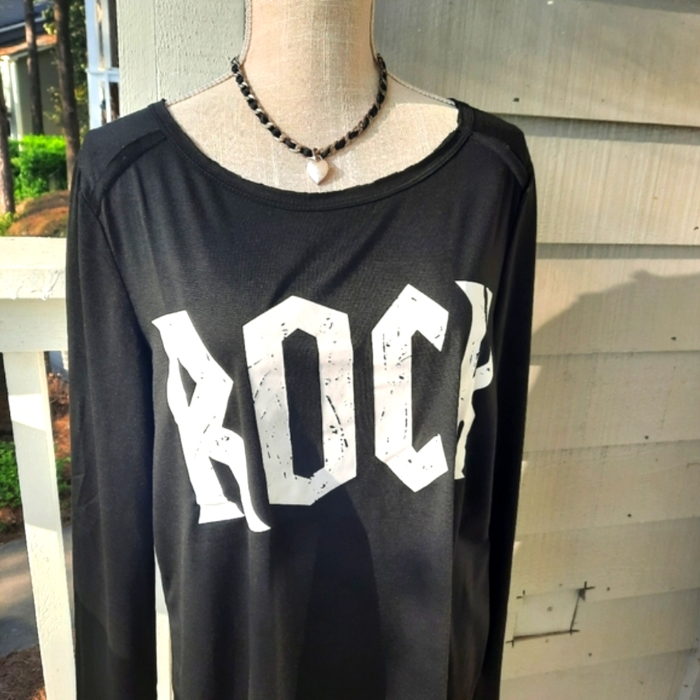 🤟🏻NEW!!!ROCK 🎸🤟🏽 t-shirt.😜🤟